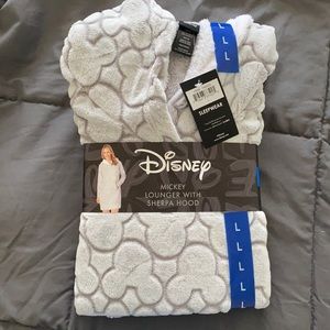 Disney Mickey Lounger with Sherpa Hood - Grey